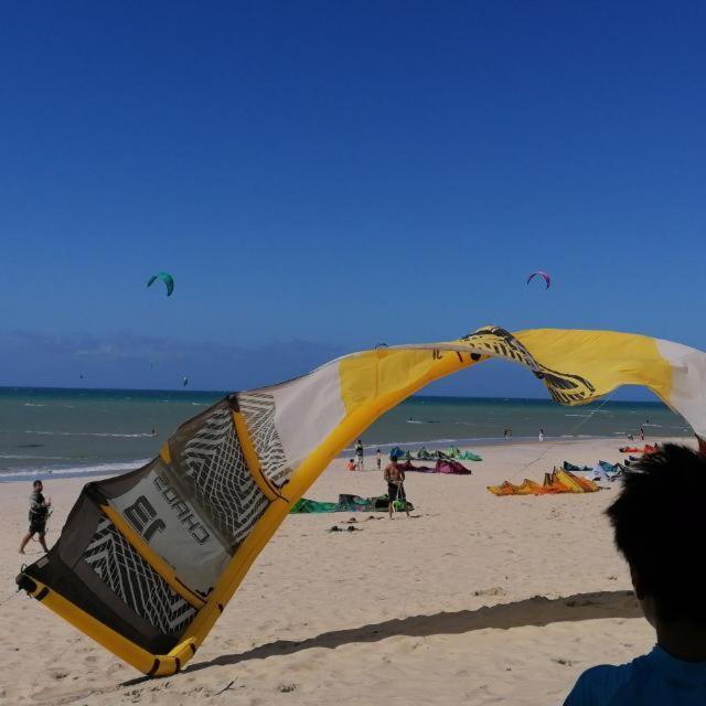 Casa Meus Amigos Kitesurf In The Center Of Cumbuco Hotell Eksteriør bilde